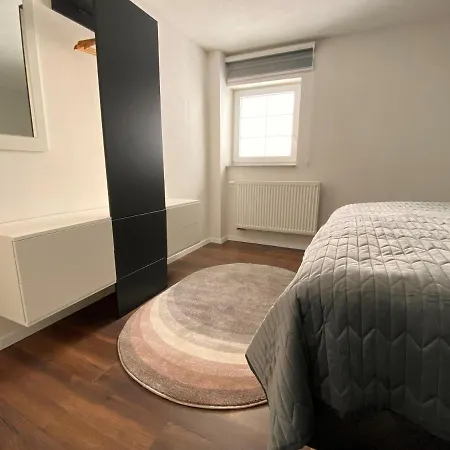 Adn - Netflix - Modern And Smart Apartment Guenzburg