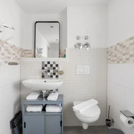 Apartment Adn - Netflix - Modern And Smart